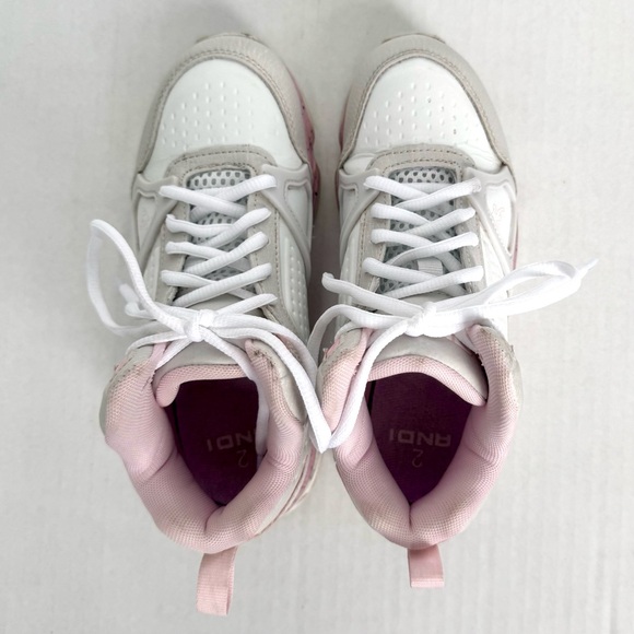 And1 big girls high-top basketball shoes, pink, gray & white - Picture 4 of 9